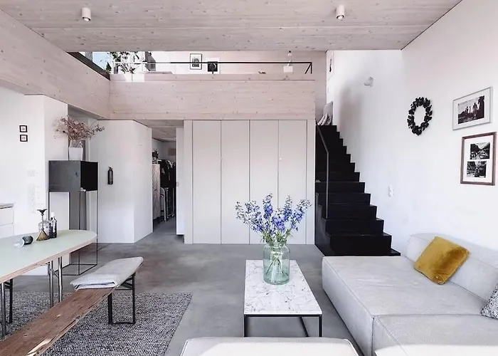 Architect\'S Penthouse With Rooftop In Kreuzberg
